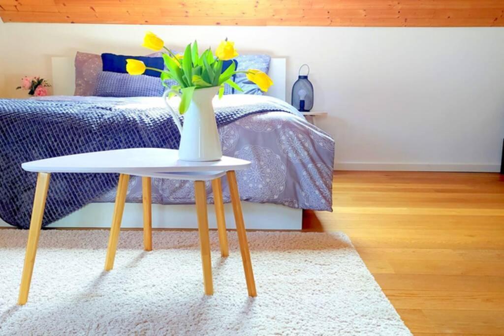 "Stone'S Throw" Krumlov 5 Min By Car, Lipno 15 Min By Car, 2 Bdrooms,Playroom Kájov Εξωτερικό φωτογραφία