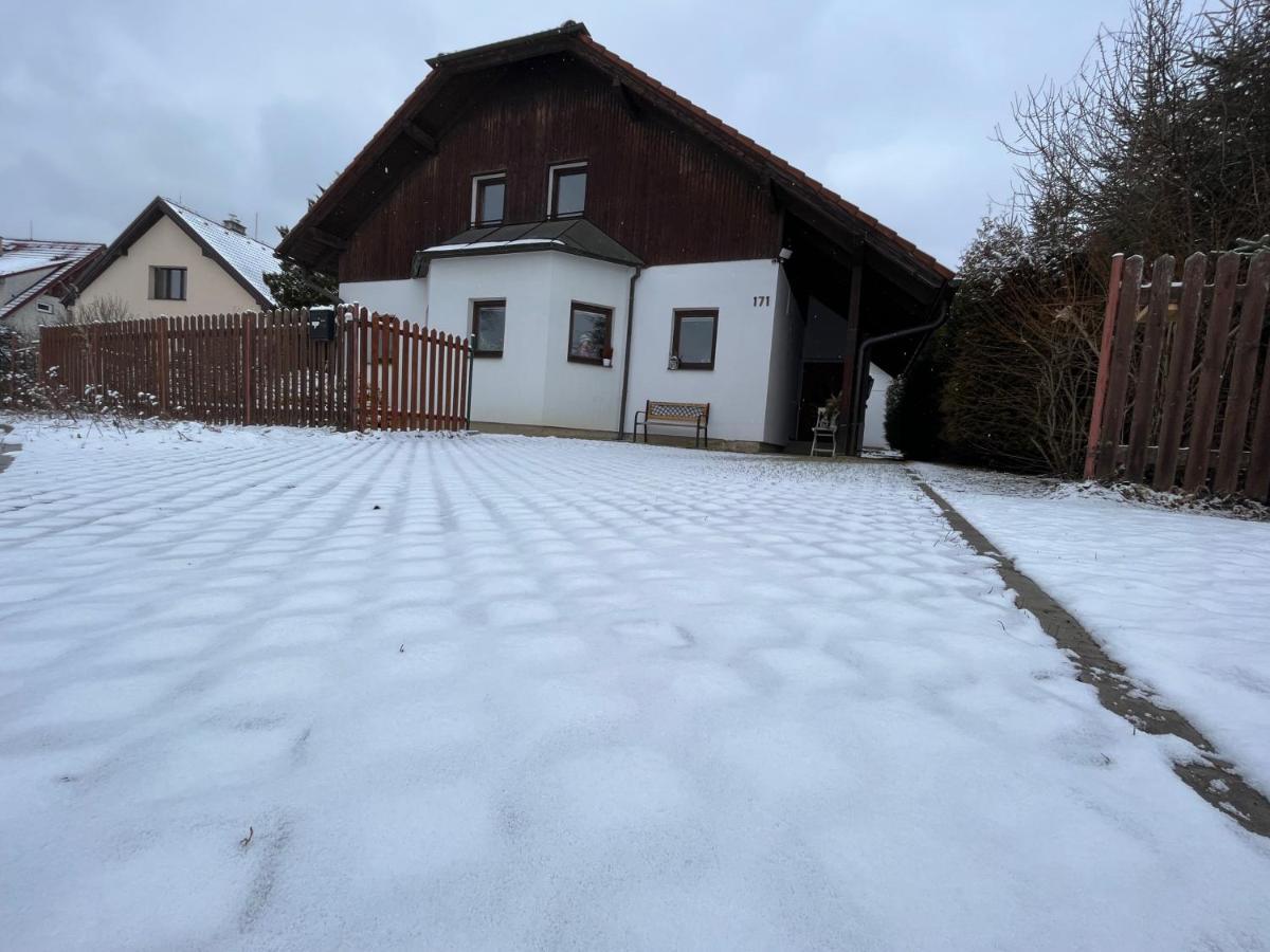 "Stone'S Throw" Krumlov 5 Min By Car, Lipno 15 Min By Car, 2 Bdrooms,Playroom Kájov Εξωτερικό φωτογραφία