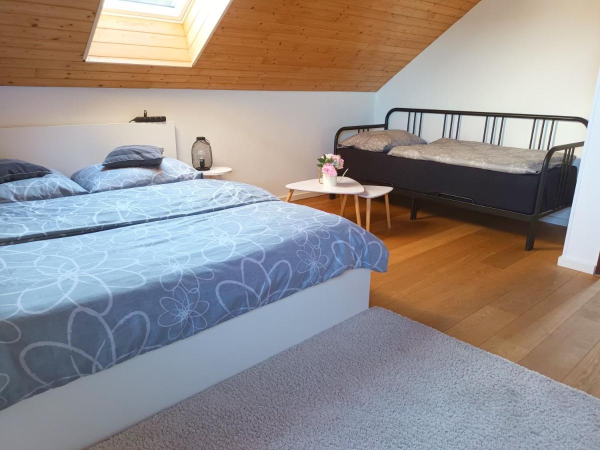 "Stone'S Throw" Krumlov 5 Min By Car, Lipno 15 Min By Car, 2 Bdrooms,Playroom Kájov Εξωτερικό φωτογραφία